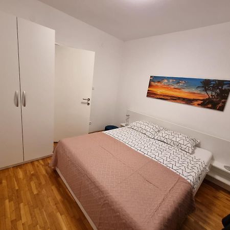 Appartement Maki à Pula Extérieur photo