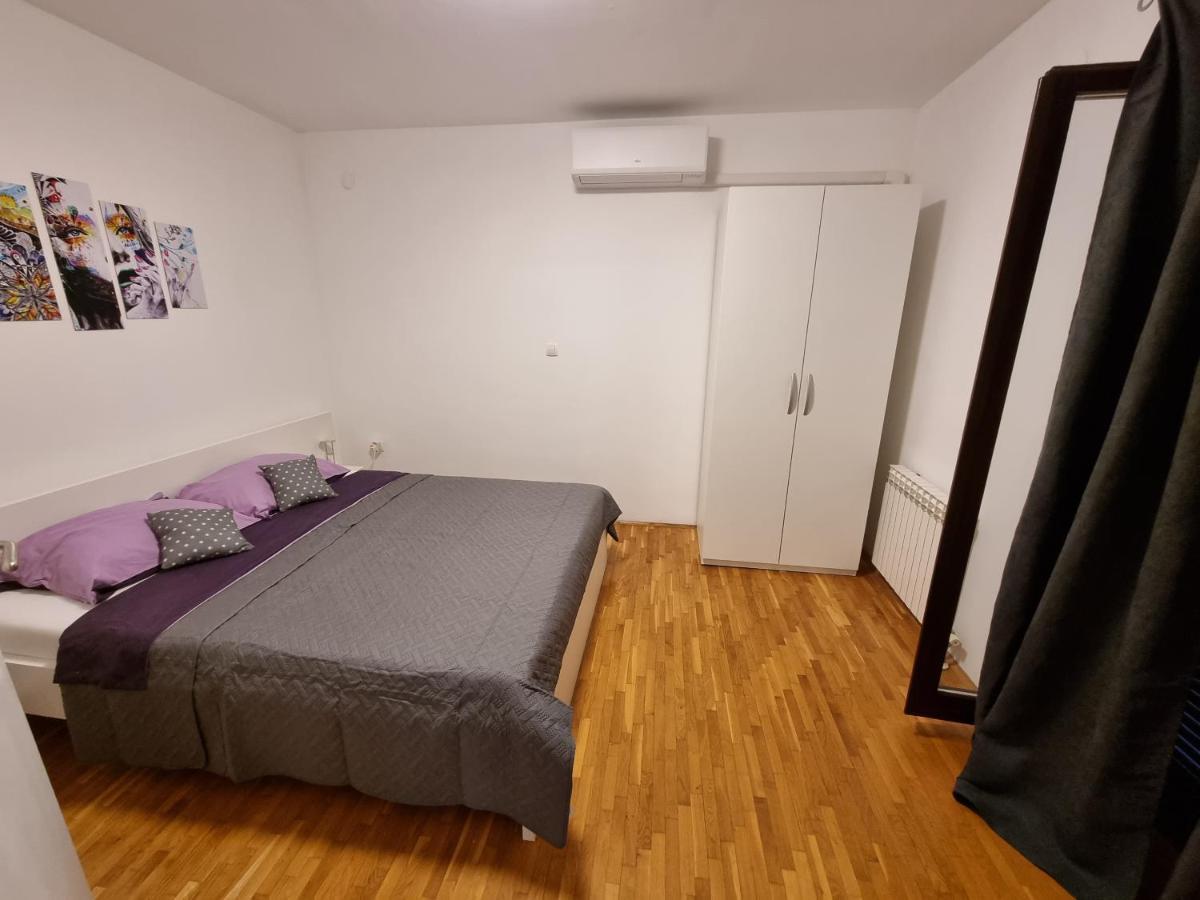 Appartement Maki à Pula Extérieur photo